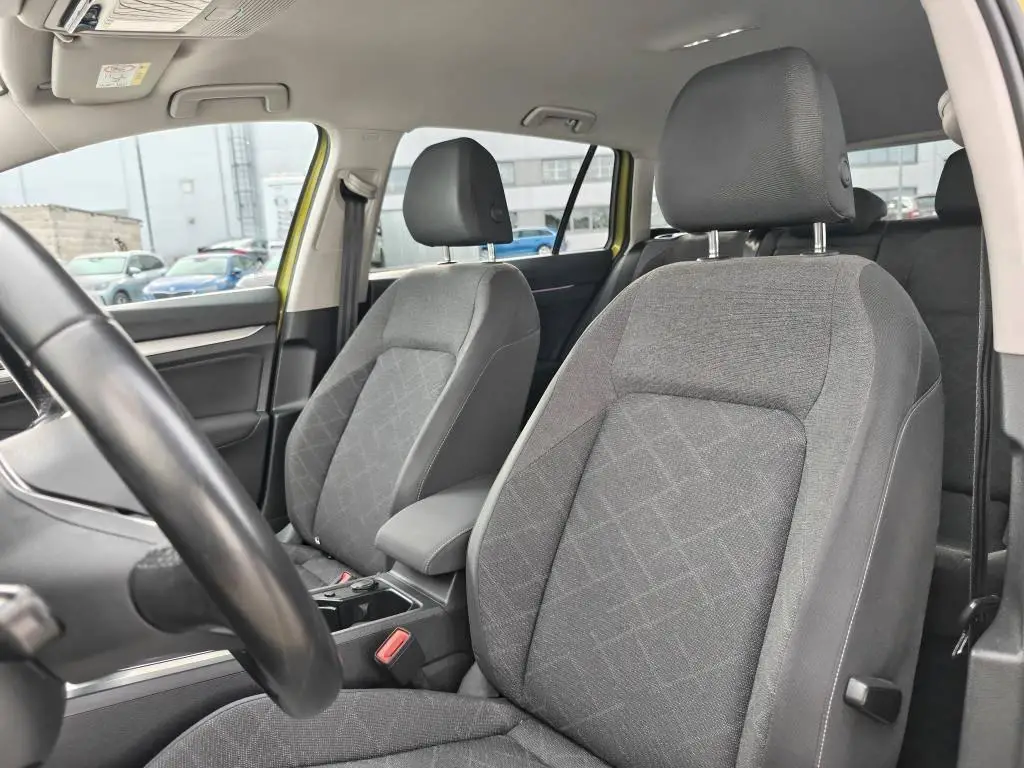 Volkswagen Golf Variant Life 6G 1,5TSi / 96kW
