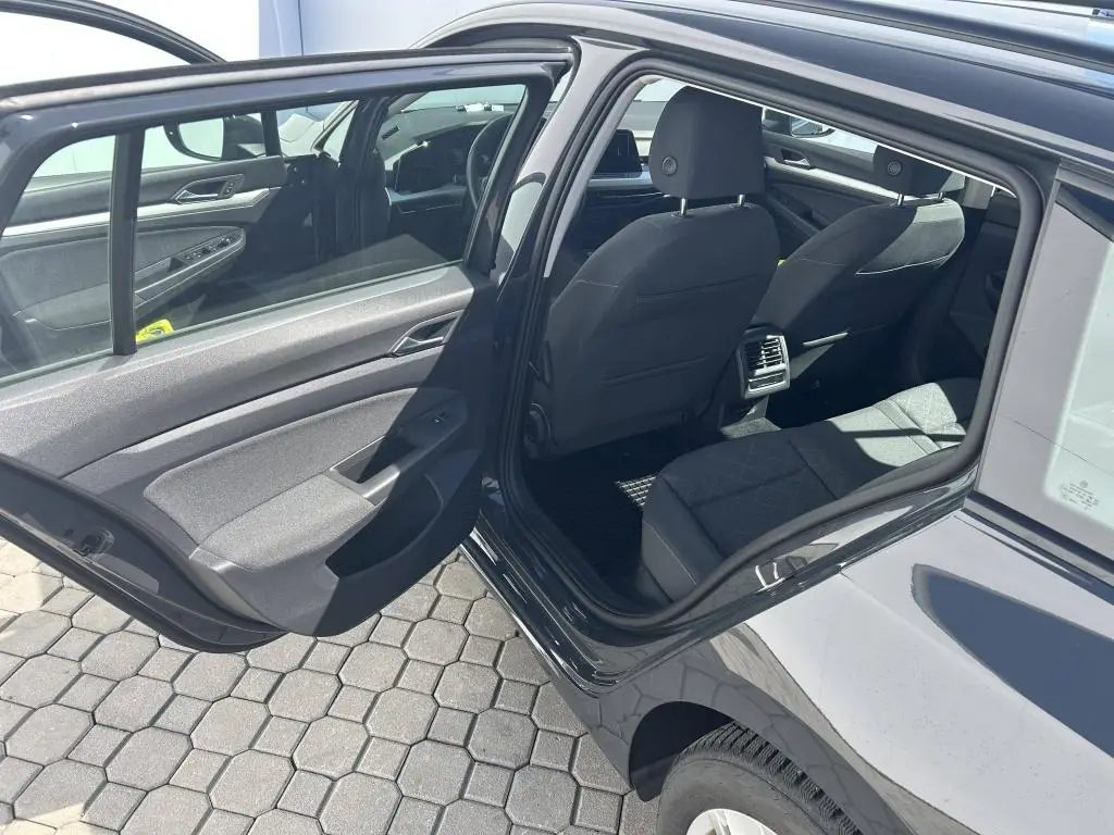 Volkswagen Golf Variant Life 6G 1,5TSi / 96kW