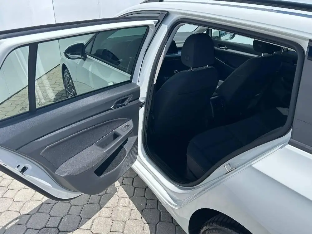Volkswagen Golf Variant Life 6G 1,5TSi / 96kW