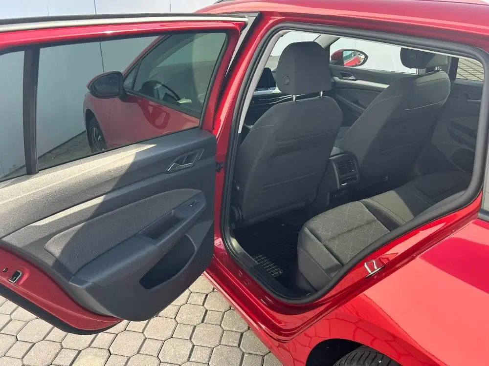 Volkswagen Golf Variant Life 6G 1,5TSi / 96kW