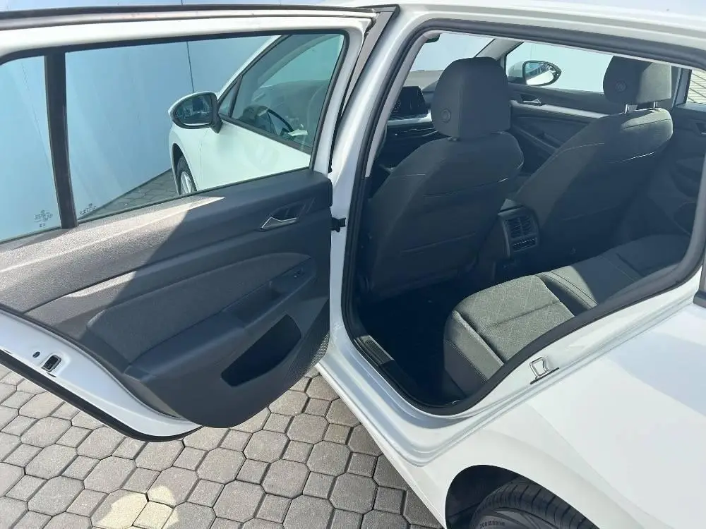 Volkswagen Golf Variant Life 6G 1,5TSi / 96kW