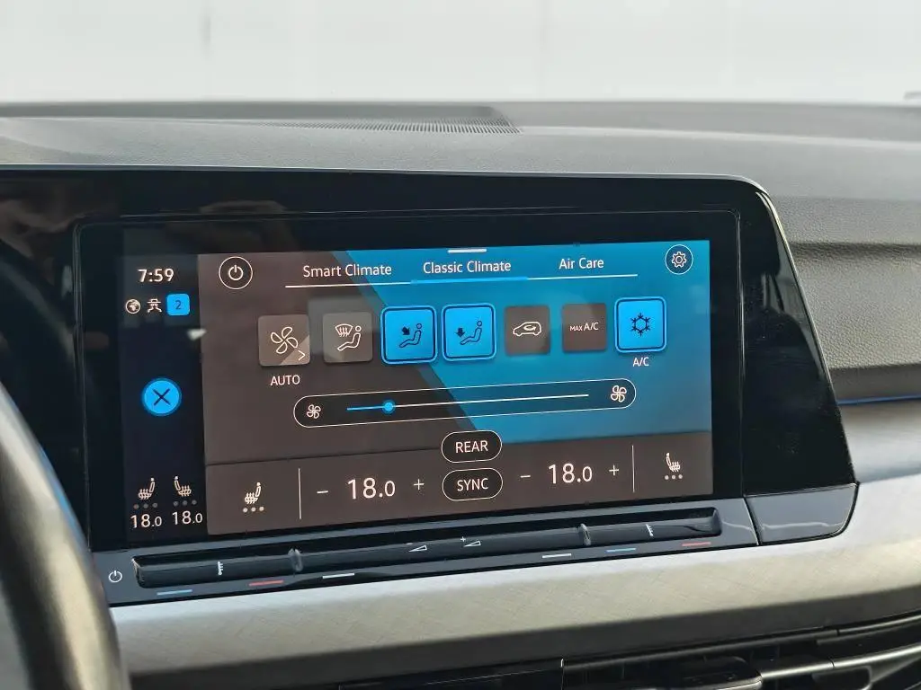 Volkswagen Golf Variant Life 6G 1,5TSi / 96kW