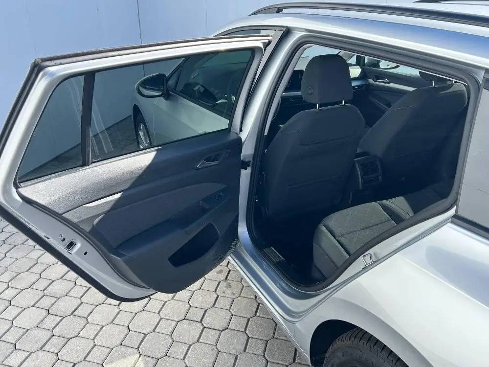 Volkswagen Golf Variant Life 7DSG 1,5 eTSI / 110kW