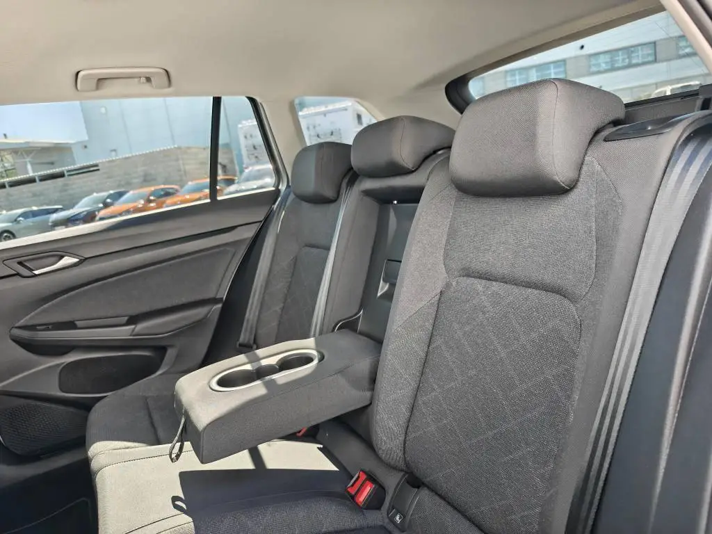 Volkswagen Golf Variant Life 7DSG 1,5 eTSI / 110kW