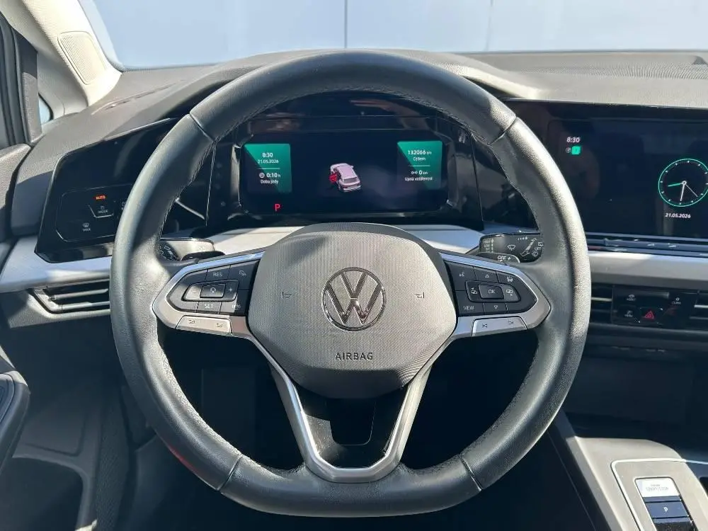 Volkswagen Golf Variant Life 7DSG 1,5 eTSI / 110kW