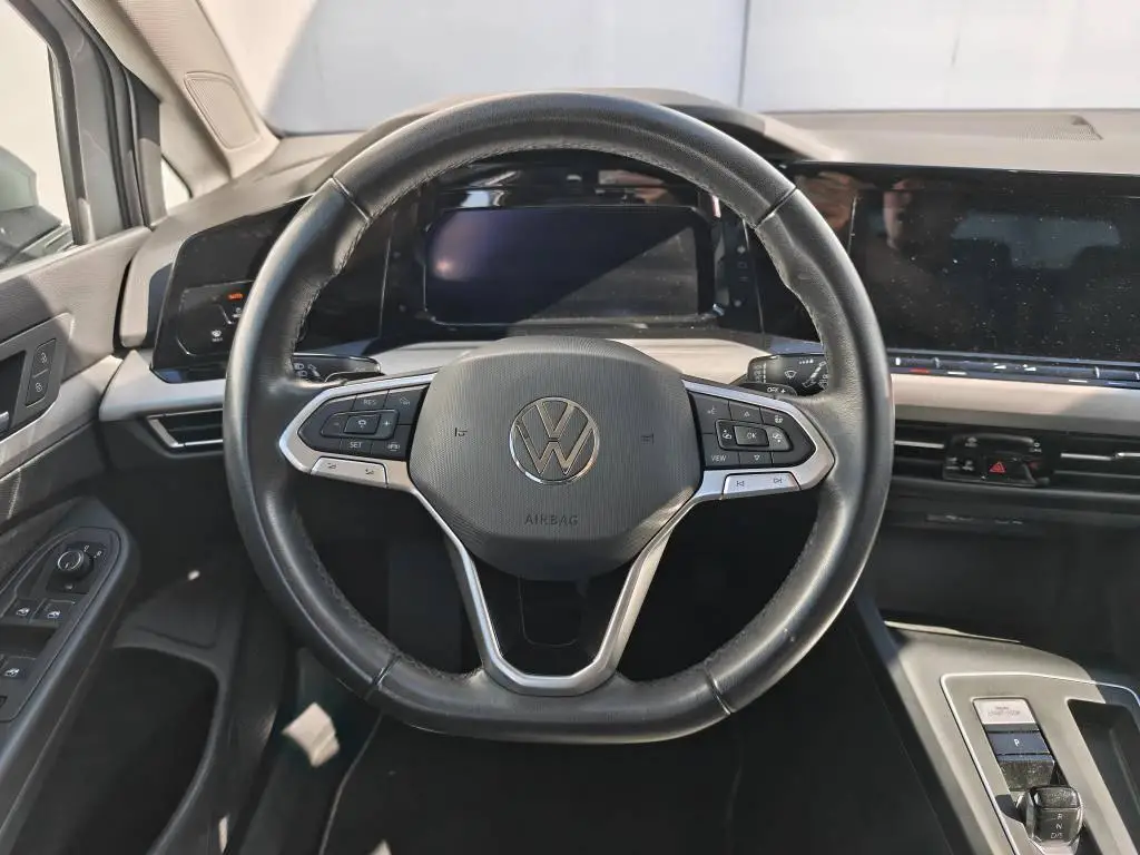 Volkswagen Golf Variant Life 7DSG 1,5 eTSI / 110kW