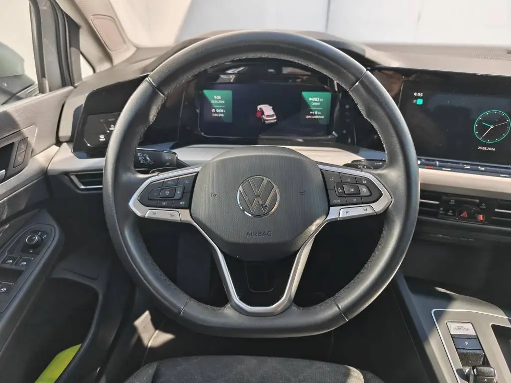 Volkswagen Golf Variant Life 7DSG 1,5 eTSI / 110kW
