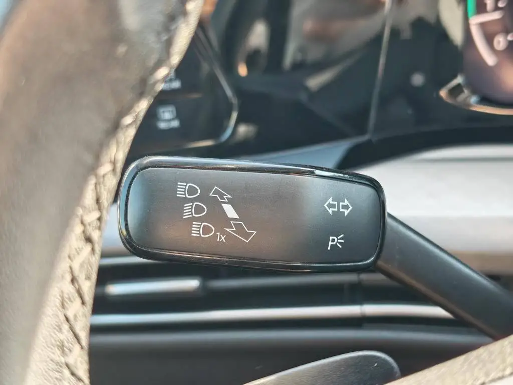 Volkswagen Golf Variant Life 7DSG 1,5 eTSI / 110kW
