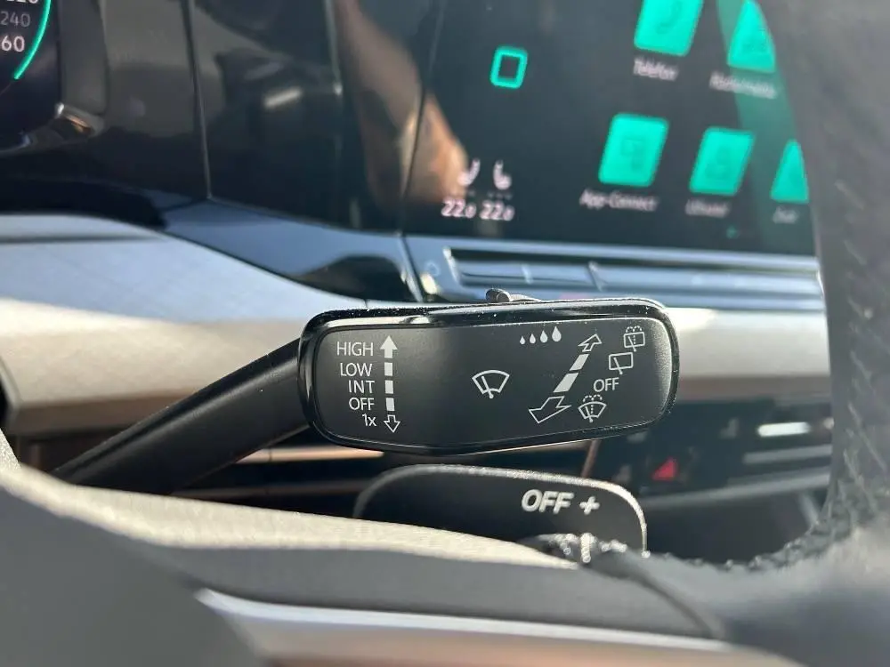 Volkswagen Golf Variant Life 7DSG 1,5 eTSI / 110kW