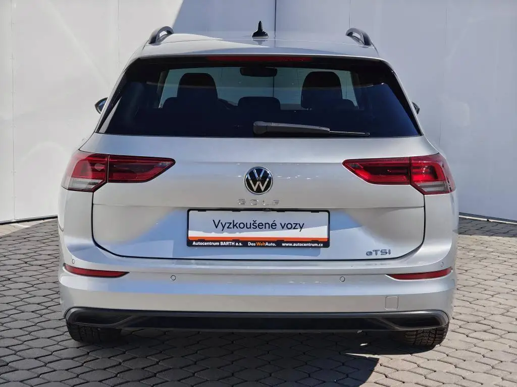 Volkswagen Golf Variant Life 7DSG 1,5 eTSI / 110kW