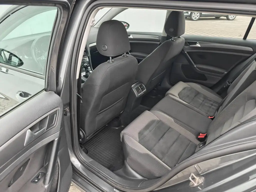 Volkswagen Golf Variant Maraton Edition  1,0TSI / 81kW