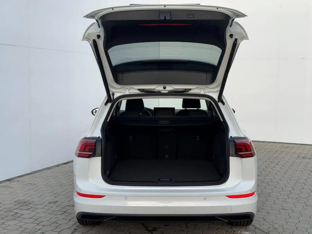 Volkswagen Golf Variant People 6G 1,5TSI / 110kW