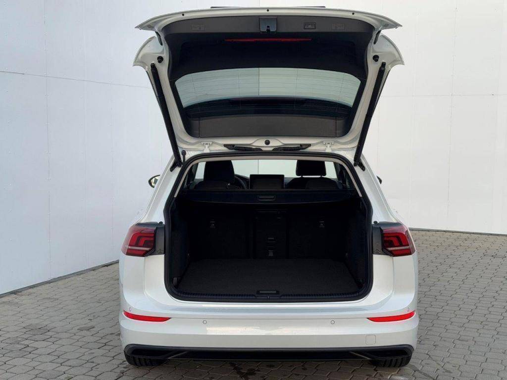 Volkswagen Golf Variant People 6G 1,5TSI / 110kW