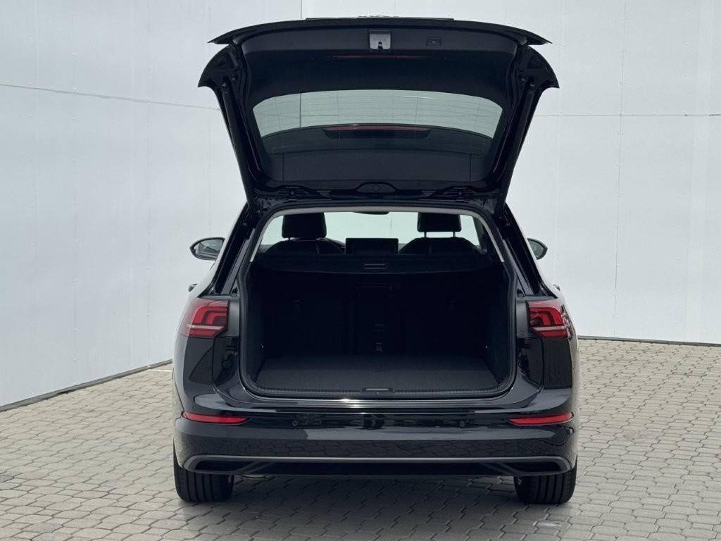 Volkswagen Golf Variant People 6G 1,5TSI / 85kW