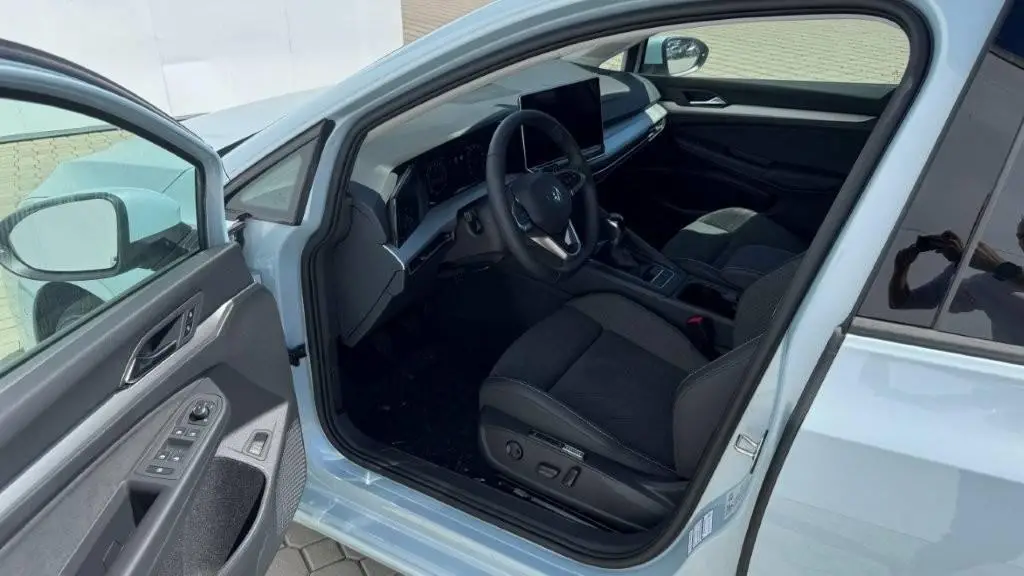 Volkswagen Golf Variant People 6G 1,5TSI / 85kW