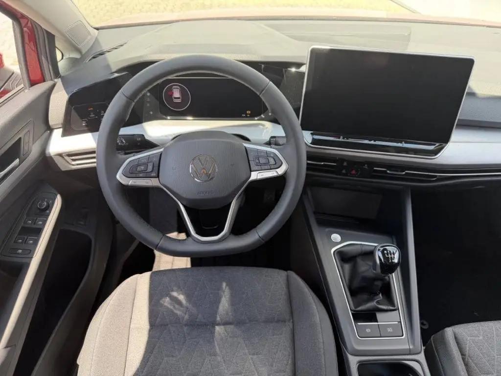 Volkswagen Golf Variant People 6G 1,5TSI / 85kW