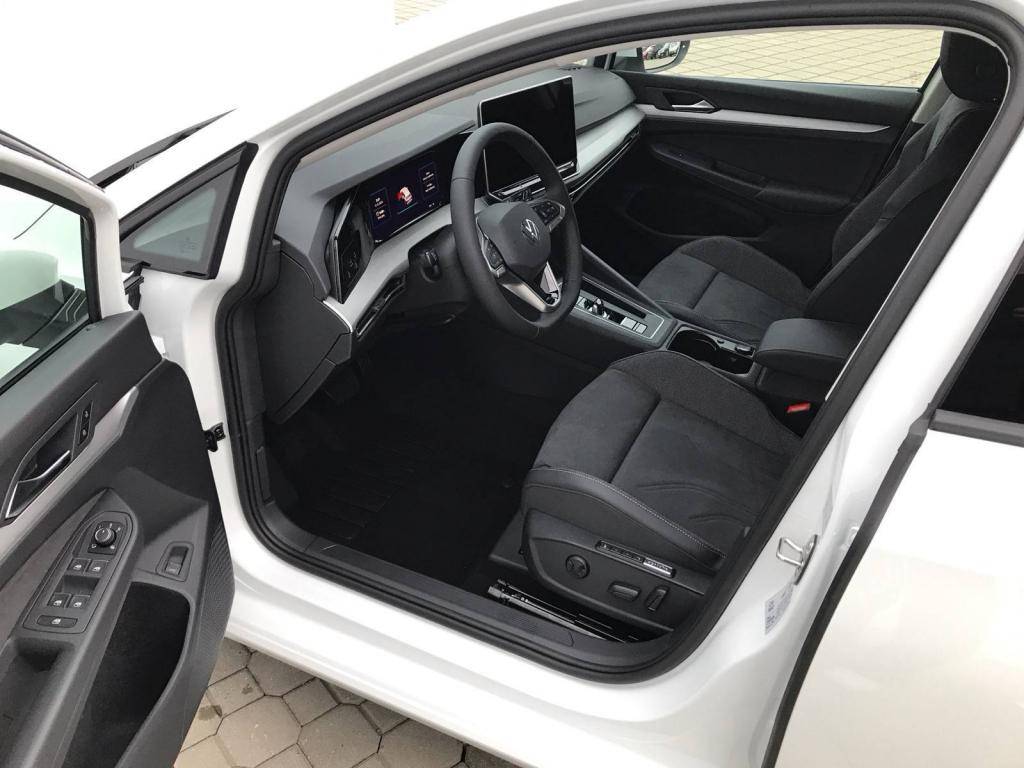 Volkswagen Golf Variant People 7DSG 1,5eTSI / 110kW