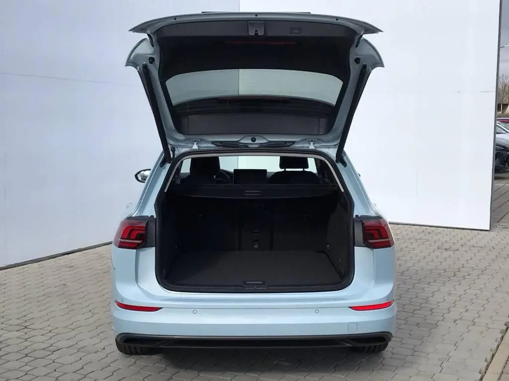 Volkswagen Golf Variant People 7DSG 1,5eTSI / 110kW