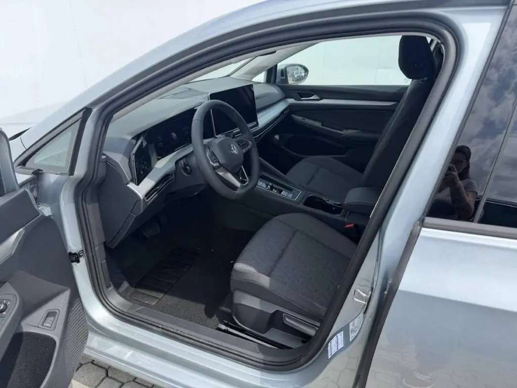 Volkswagen Golf Variant People 7DSG 1,5eTSI / 110kW