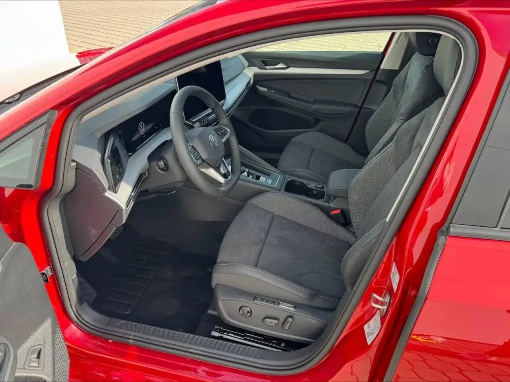 Volkswagen Golf Variant People 7DSG 1,5eTSI / 110kW