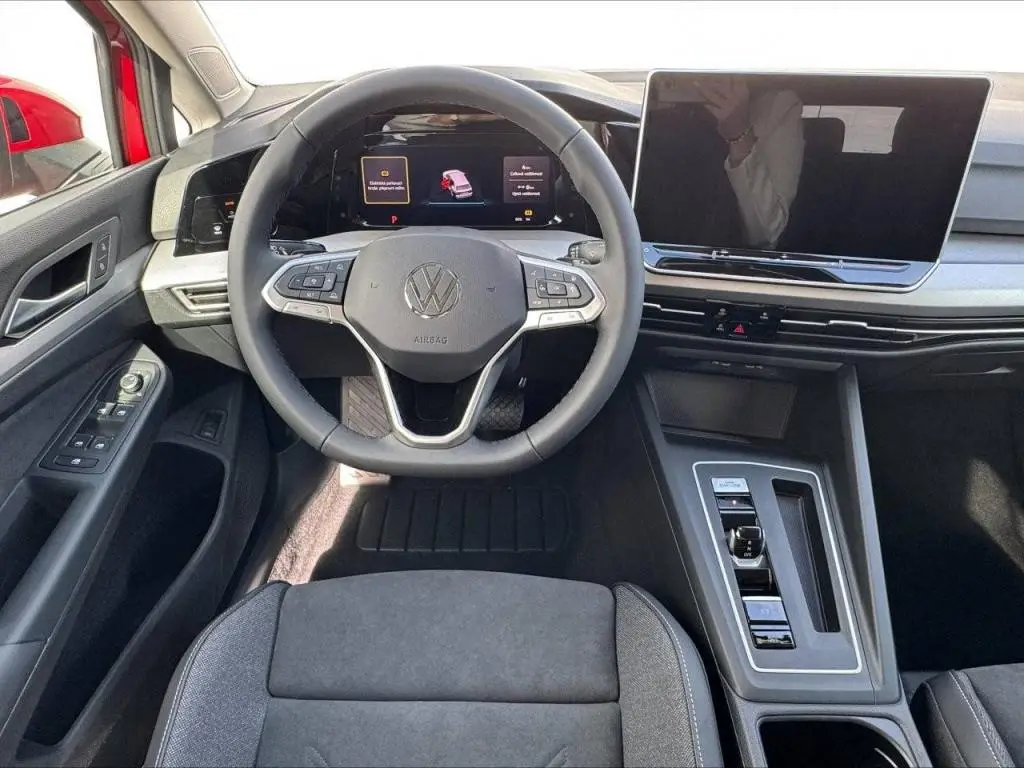 Volkswagen Golf Variant People 7DSG 1,5eTSI / 110kW