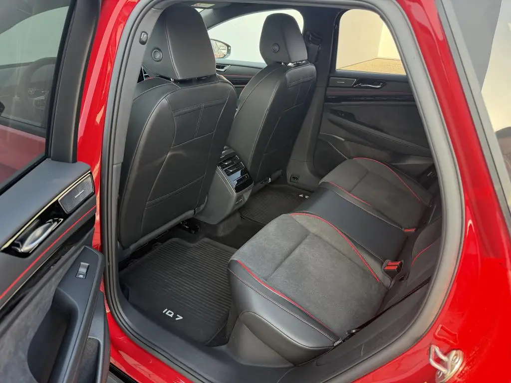 Volkswagen ID.7 Tourer GTX People 86kWh 4Motion  / 250kW