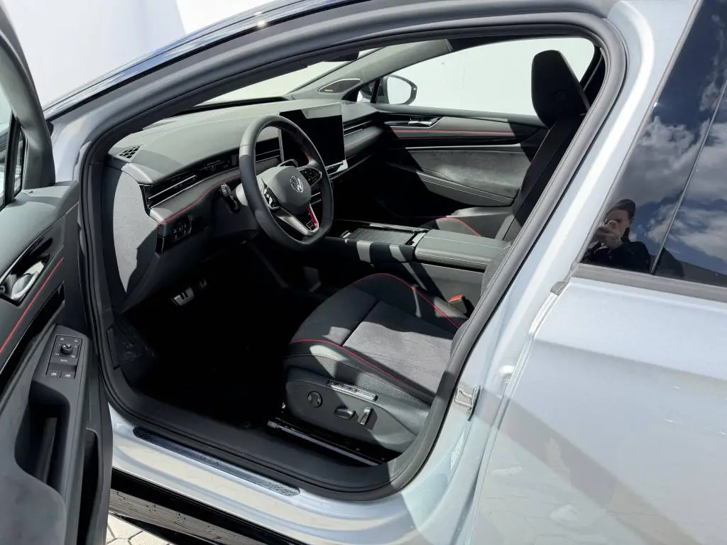 Volkswagen ID.7 Tourer GTX People 86kWh 4Motion  / 250kW