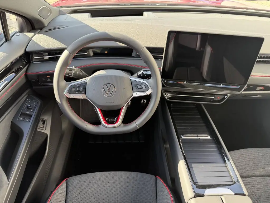 Volkswagen ID.7 Tourer GTX People 86kWh 4Motion  / kW