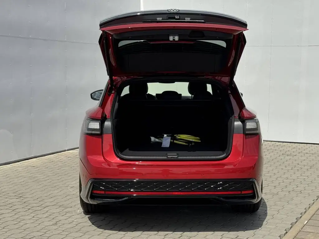 Volkswagen ID.7 Tourer People baterie 86kWh 4M  / 250kW