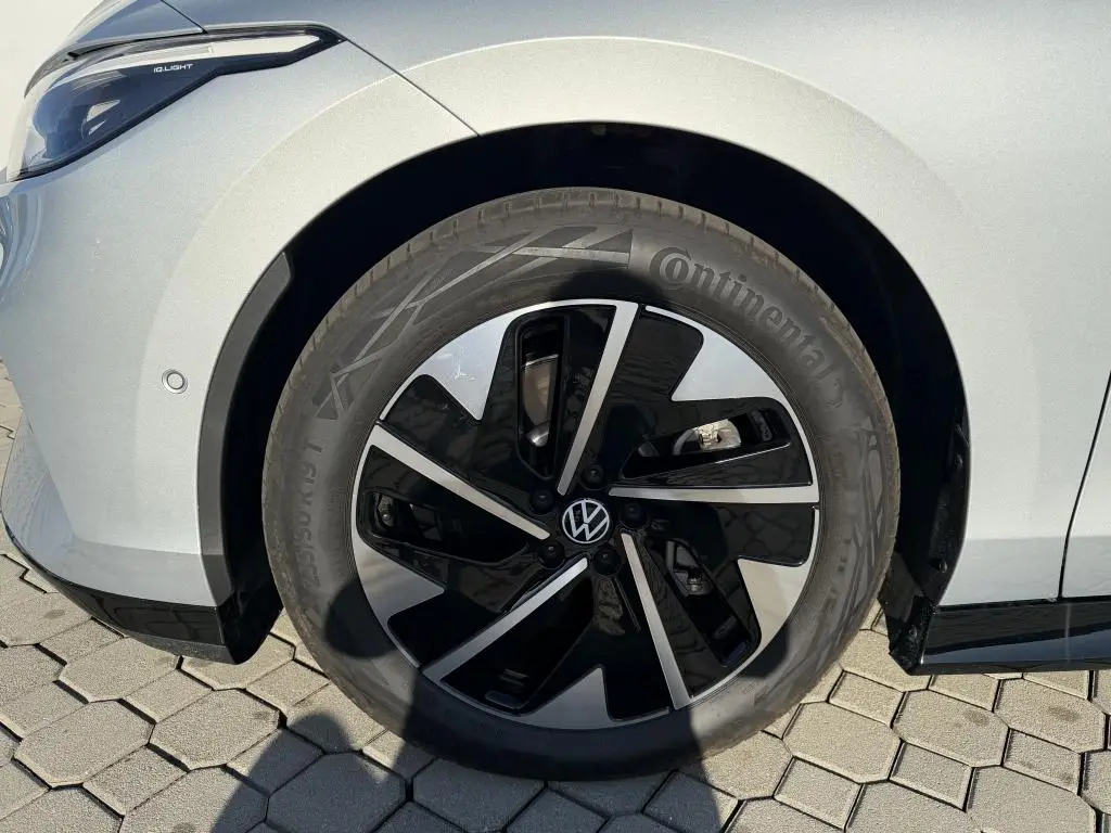 Volkswagen ID.7 Tourer Pro People 77kWh  / 210kW