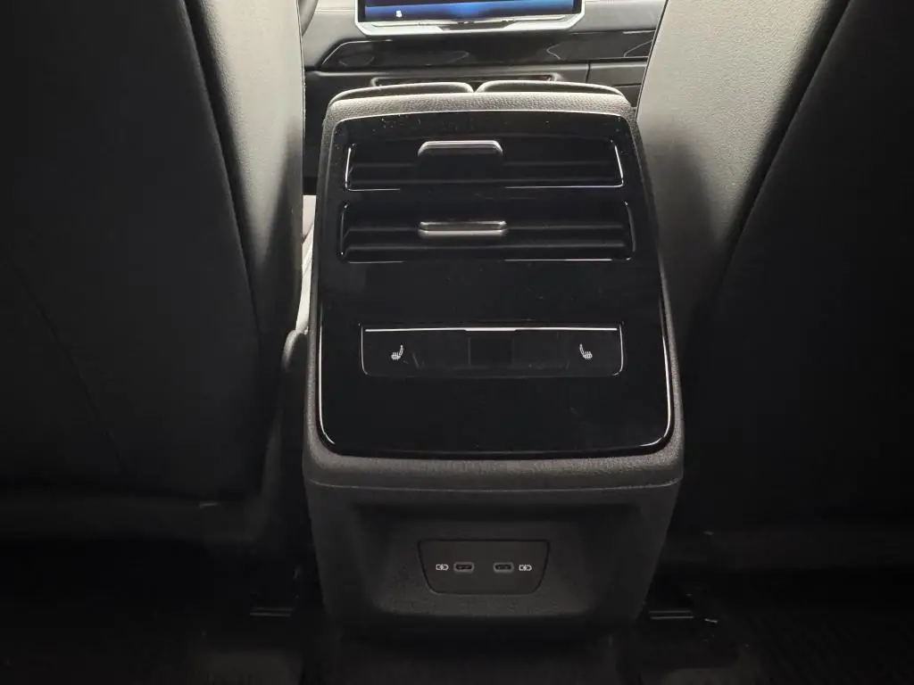 Volkswagen ID.7 Tourer Pro S People  / 210kW