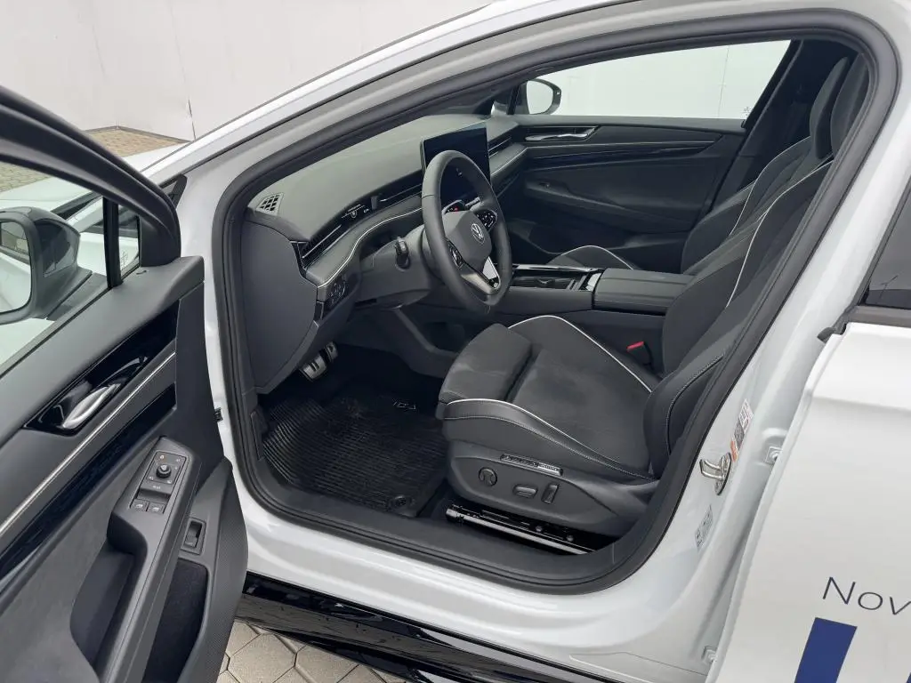 Volkswagen ID.7 Tourer Pro S People  / 210kW