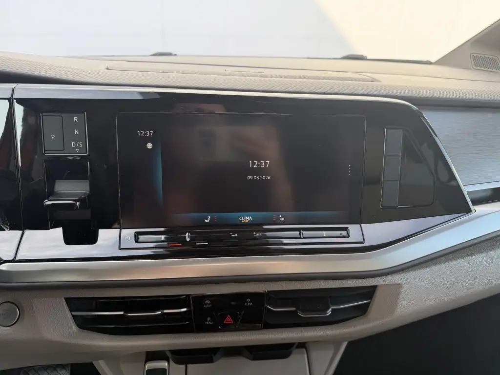 Volkswagen Multivan Long Life 7DSG 2,0TSI / 150kW