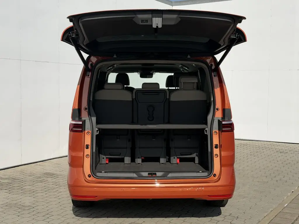 Volkswagen Multivan Long Life 7DSG 2,0TSI / 150kW