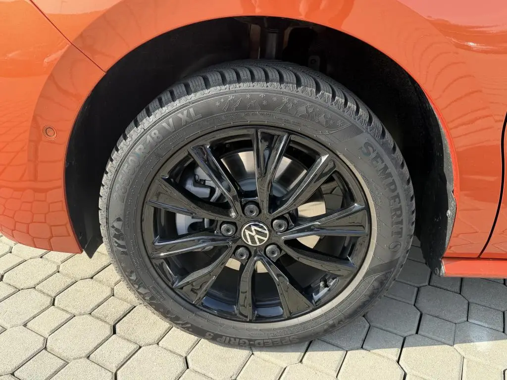 Volkswagen Multivan Long Life 7DSG 2,0TSI / 150kW