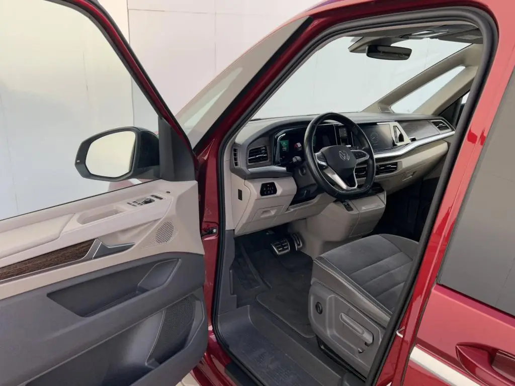 Volkswagen Multivan Style Long 7DSG 2,0TSi / 150kW