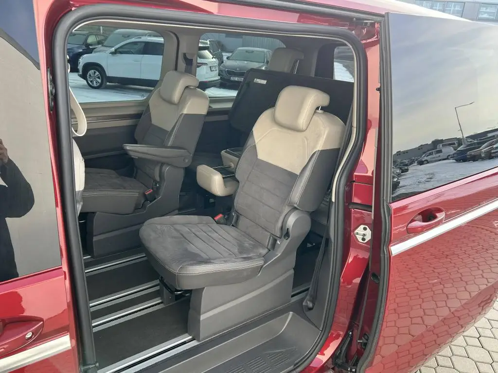 Volkswagen Multivan Style Long 7DSG 2,0TSi / 150kW