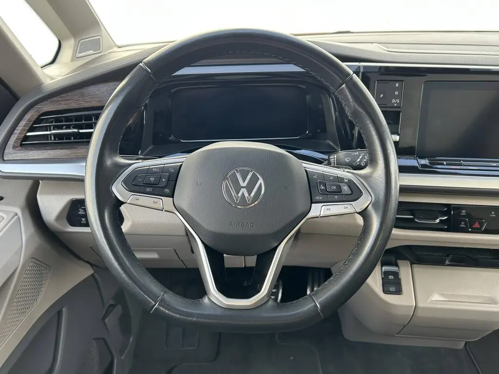 Volkswagen Multivan Style Long 7DSG 2,0TSi / 150kW