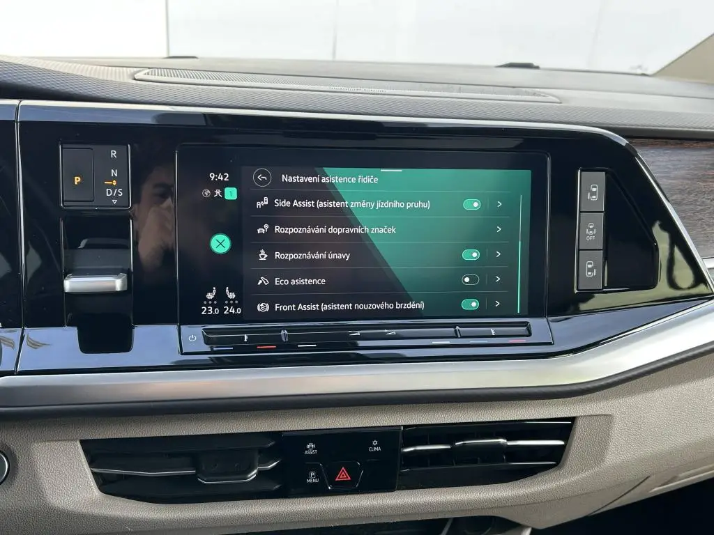 Volkswagen Multivan Style Long 7DSG 2,0TSi / 150kW