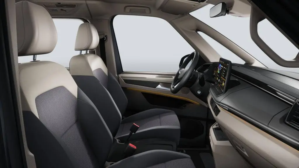 Volkswagen Multivan Trend PHEV 6DSG 4M 1,5TSI / 130kW (5 míst)
