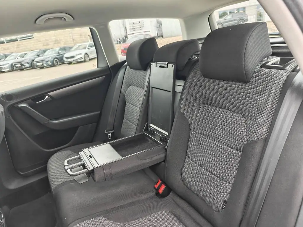 Volkswagen Ostatní Passat Var.Comfortline 2,0 TDI DPF / 103kW