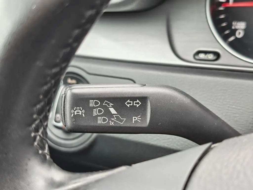 Volkswagen Ostatní Passat Var.Comfortline 2,0 TDI DPF / 103kW