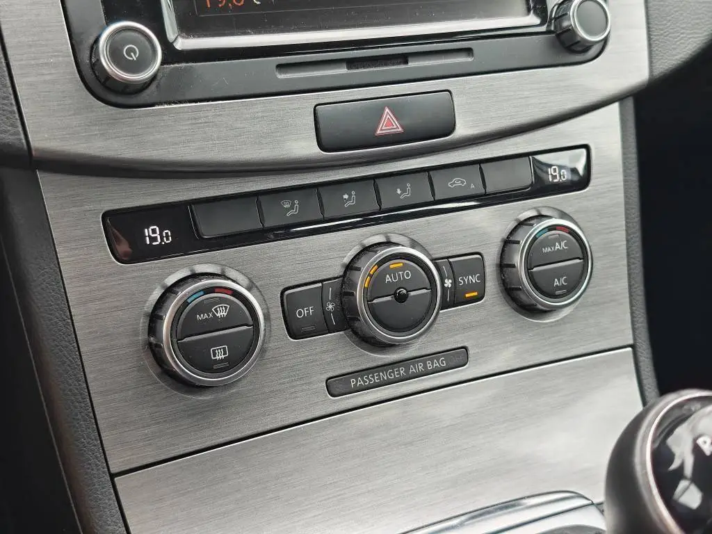 Volkswagen Ostatní Passat Var.Comfortline 2,0 TDI DPF / 103kW