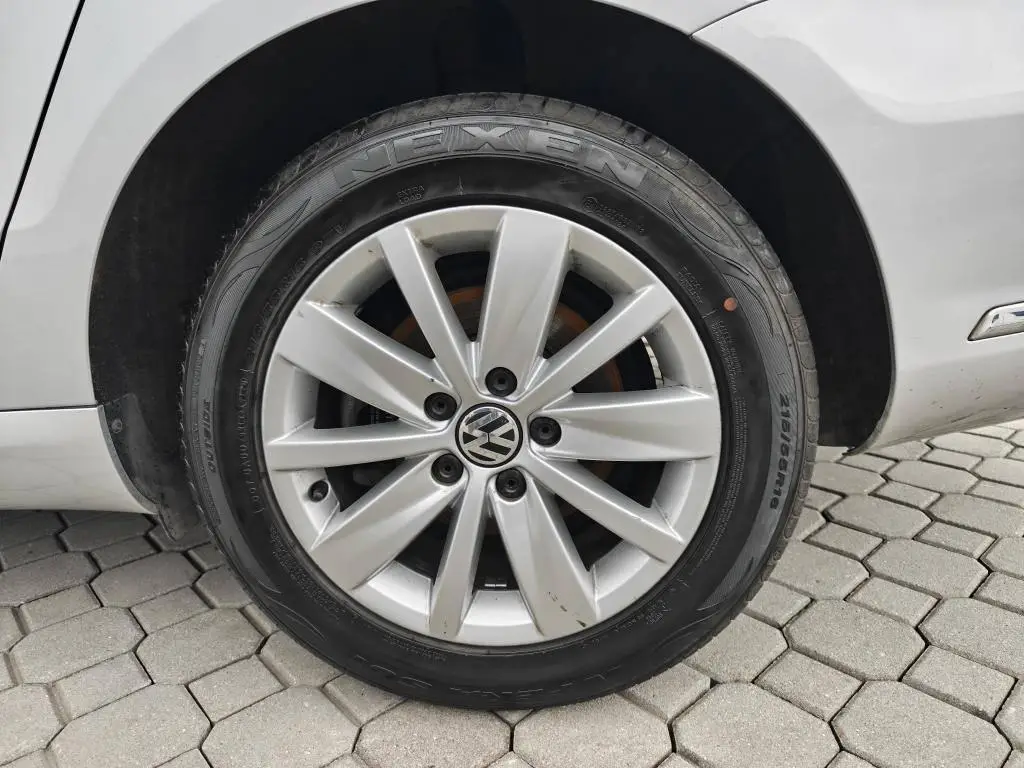 Volkswagen Ostatní Passat Var.Comfortline 2,0 TDI DPF / 103kW