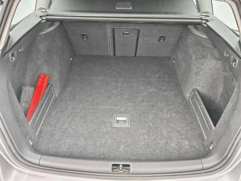 Volkswagen Ostatní Passat Var.Comfortline 2,0 TDI DPF / 103kW