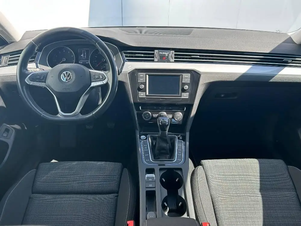 Volkswagen Passat Business 1,5TSI  / 110kW