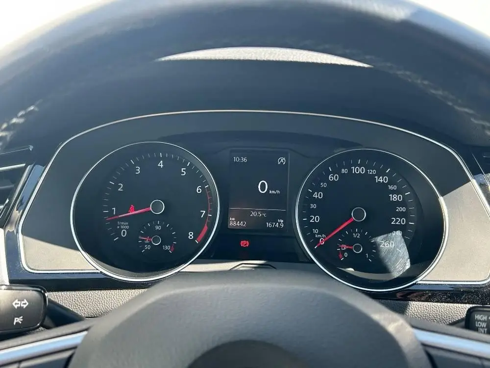 Volkswagen Passat Business 1,5TSI  / 110kW