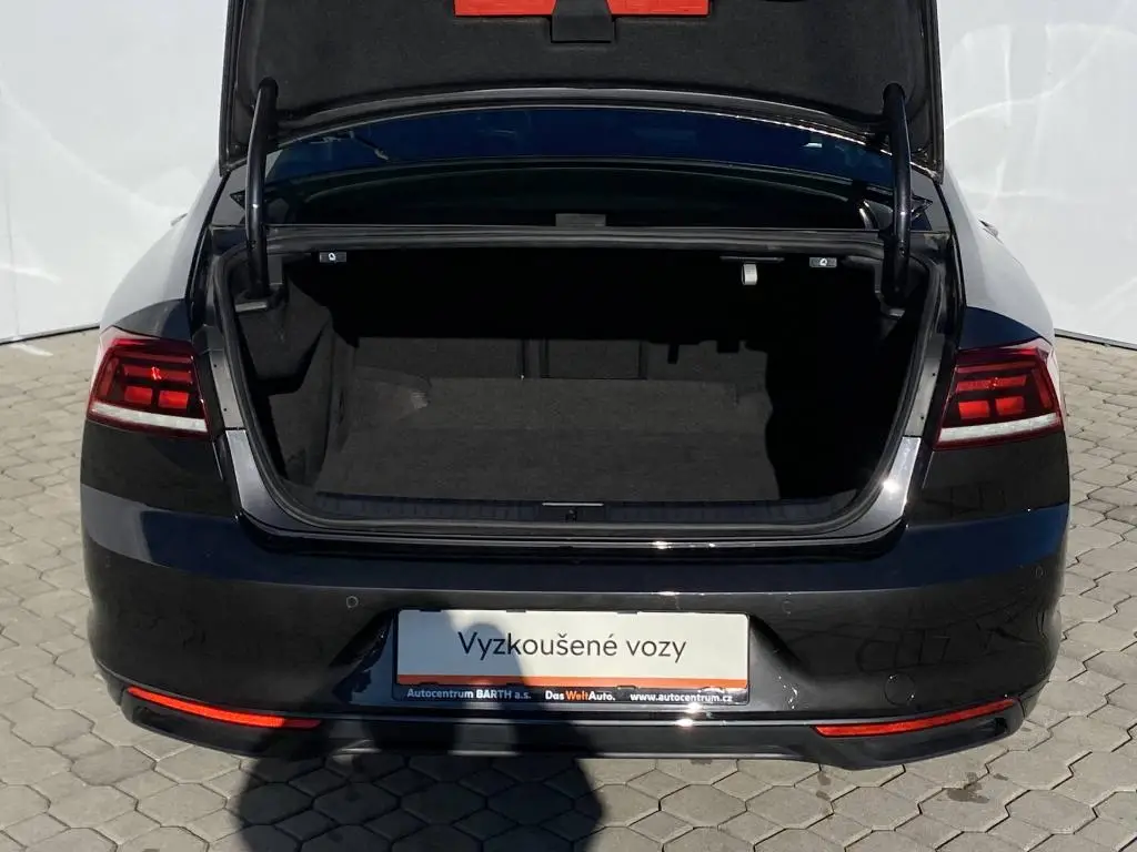 Volkswagen Passat Business 1,5TSI  / 110kW