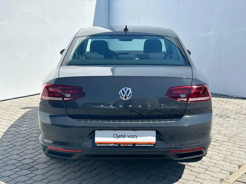 Volkswagen Passat Business 1,5TSI  / 110kW