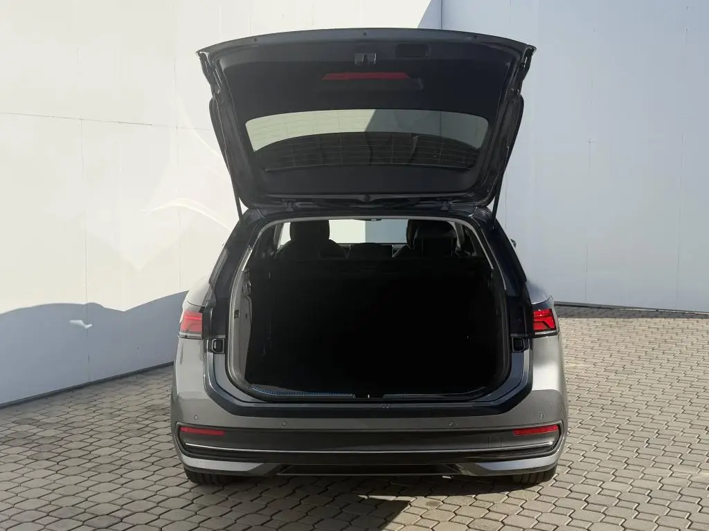 Volkswagen Passat Business 7DSG mHEV 1,5eTSI / 110kW